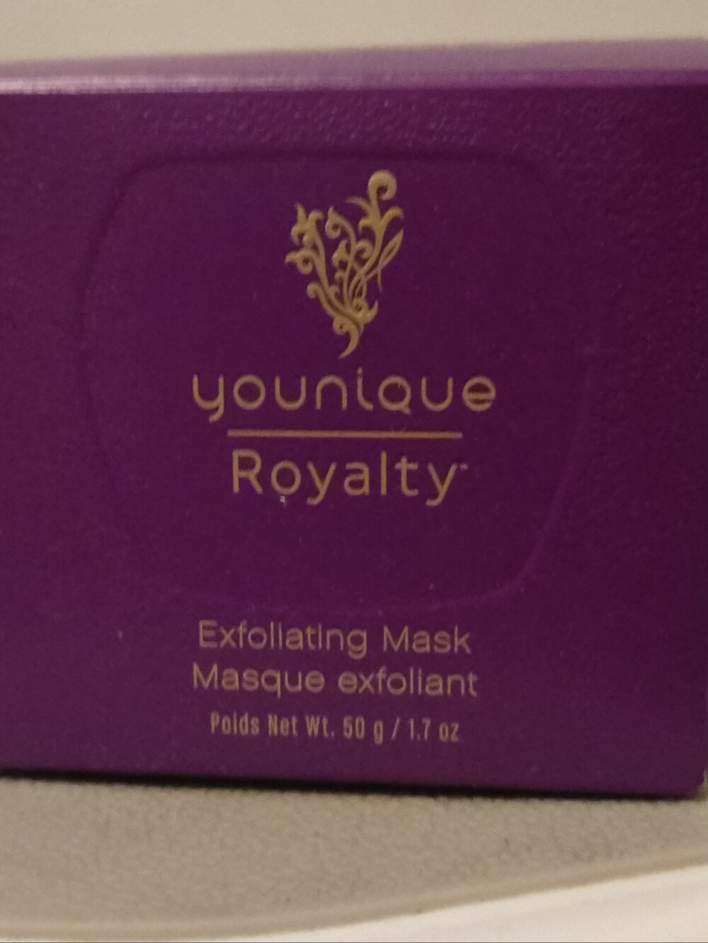 Younique Royalty Exfoliating Mask
